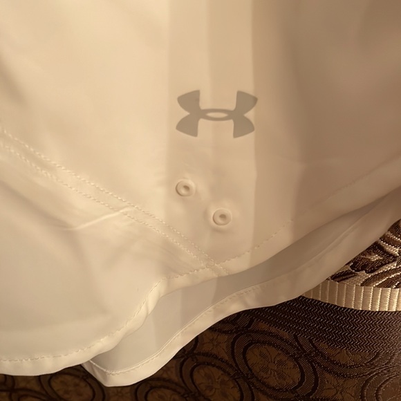 Under armor heat gear spf top never worn - Picture 4 of 7
